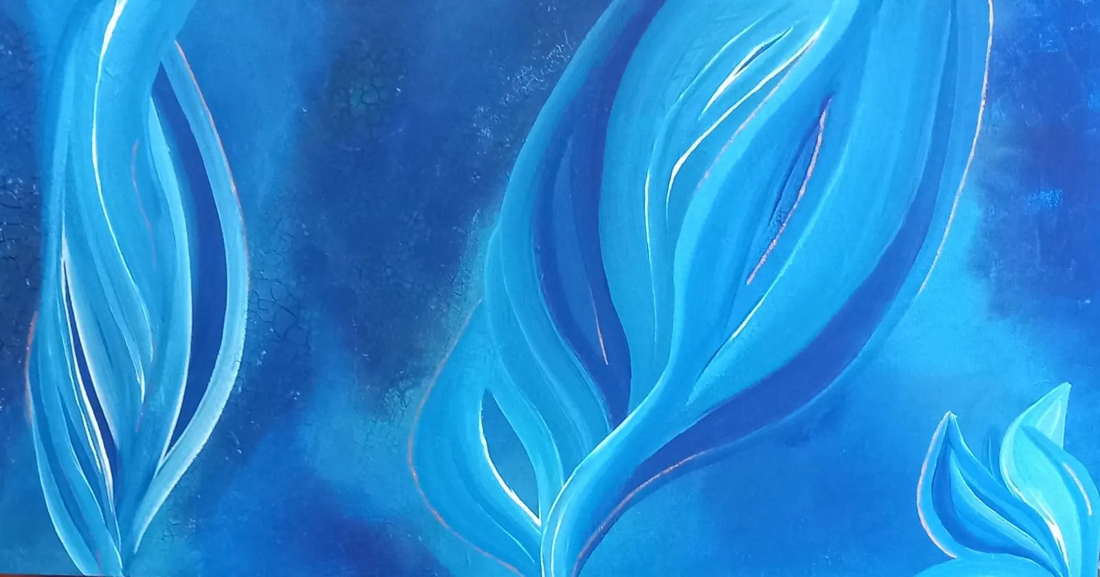 Blue tulip-like flames on a dark blue ground